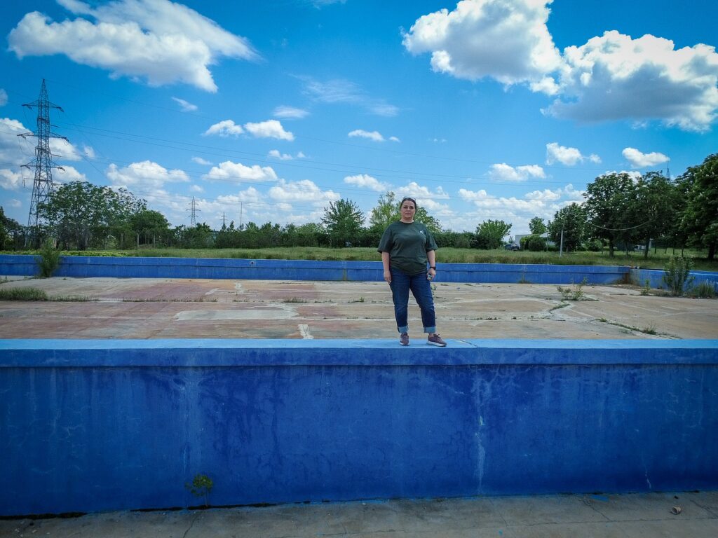 Ștrandul nostru cu amintiri: între râsete, biscuiți și lungimi de bazin
